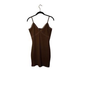 H&M divided women’s brown lace trimmed ribbed body con Slip dress M